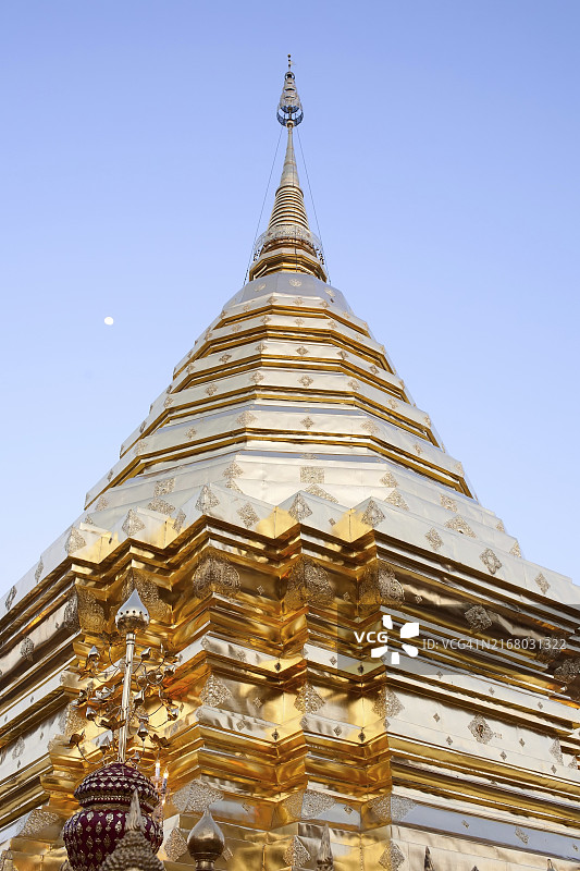 清迈素贴寺主金塔图片素材
