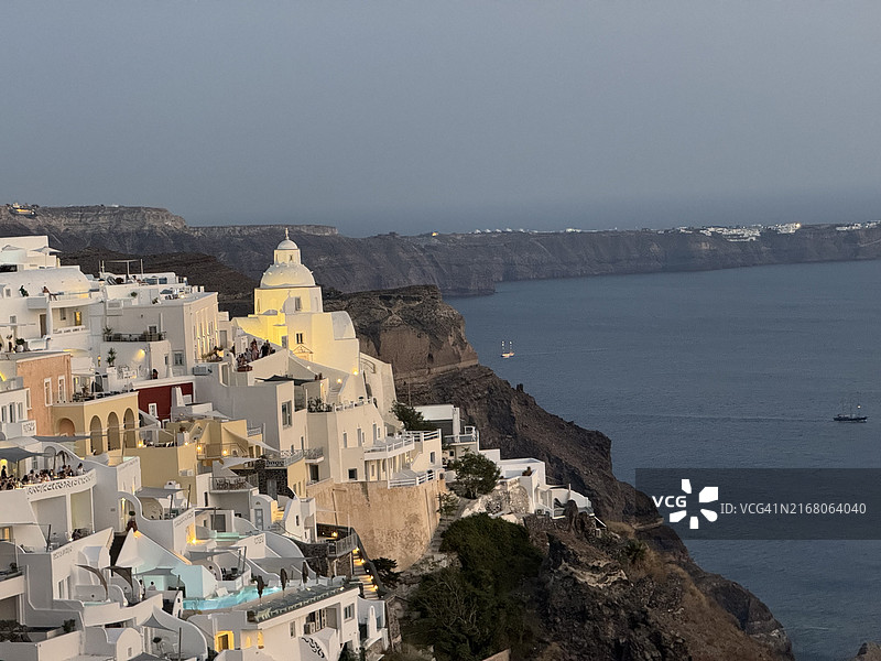 希腊锡拉城市建筑高角度视图图片素材