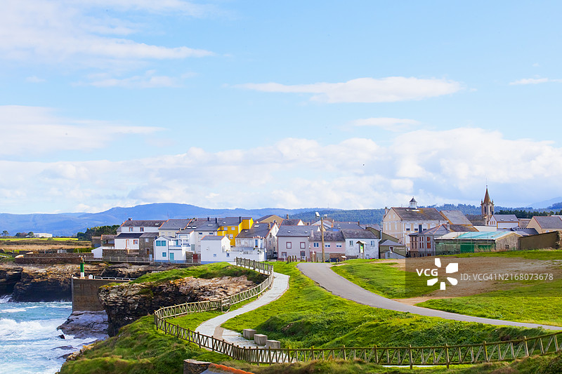 西班牙加利西亚卢戈省里瓦德奥林洛渔村图片素材