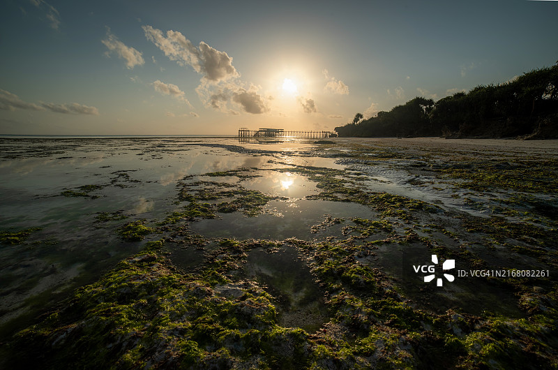 桑给巴尔北部印度洋日出图片素材