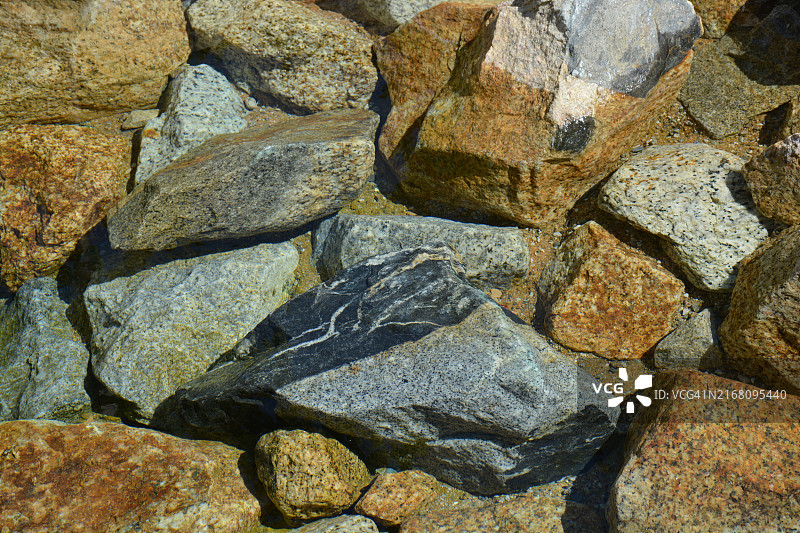 彩色岩石图片素材