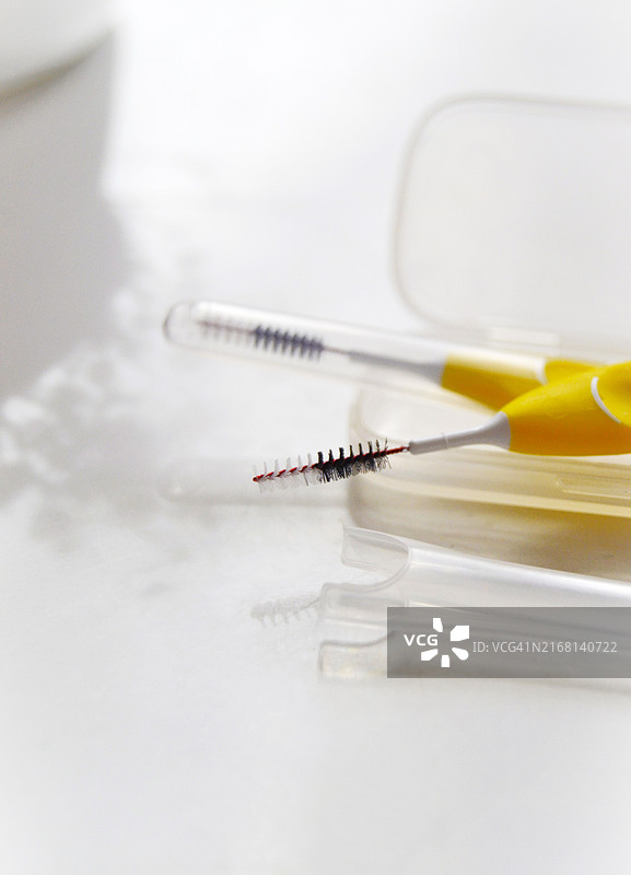 小型牙科清洁刷图片素材