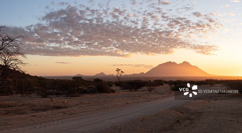 纳米比亚的斯皮茨科佩山图片素材