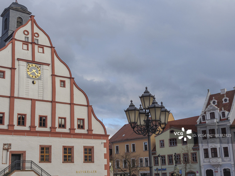 德国德累斯顿格里马老城区带时钟的历史建筑图片素材