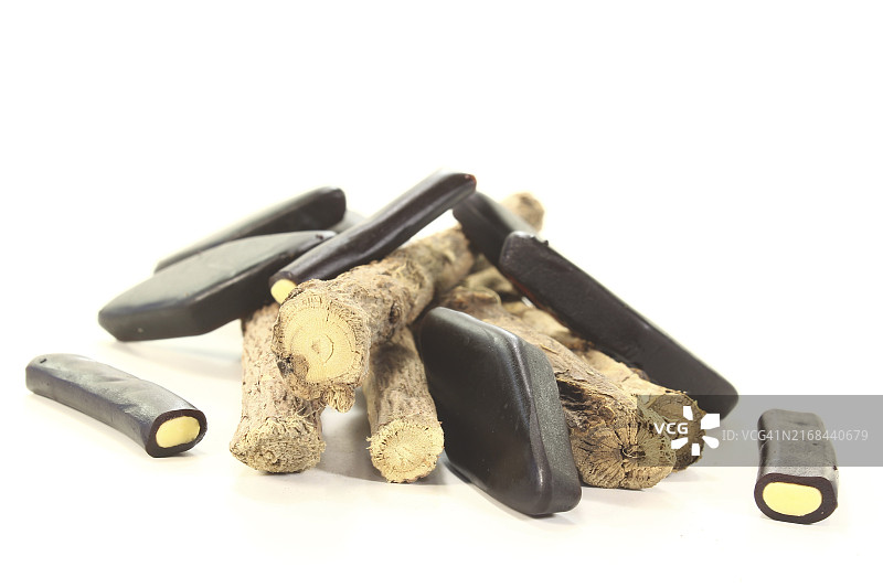 白色背景上的甘草图片素材