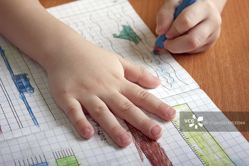 儿童绘画图片素材