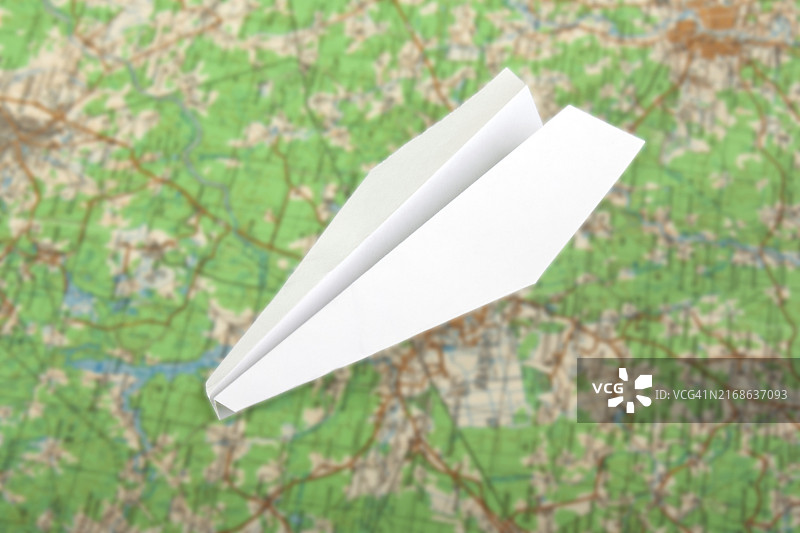 地图上的商务旅行航线图片素材