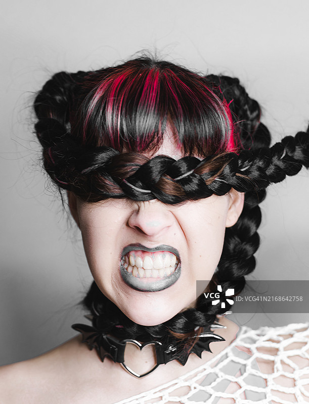 Z世代对未来的恐惧图片素材