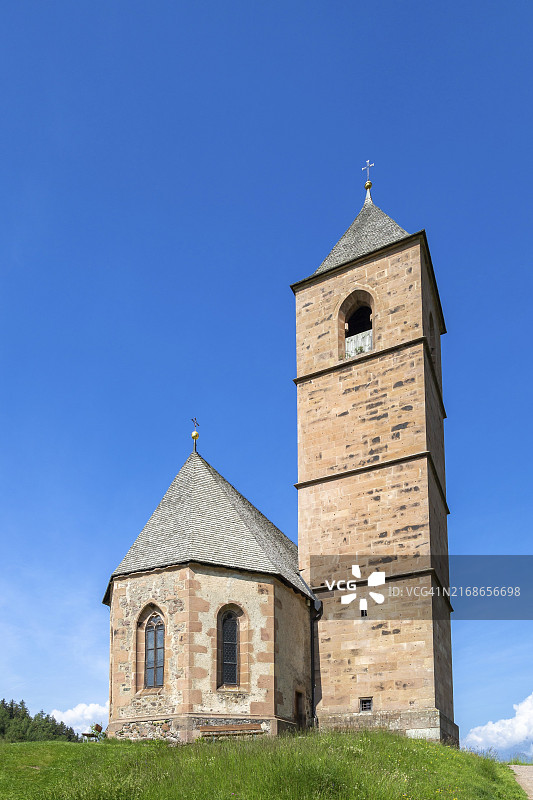 南蒂罗尔梅兰附近哈夫林圣卡特琳教堂图片素材