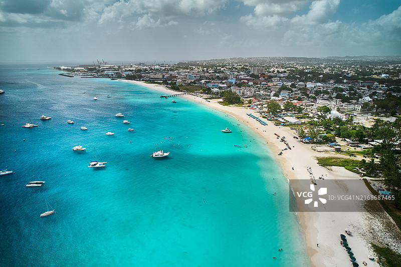 巴巴多斯卡莱尔湾航拍景观图片素材
