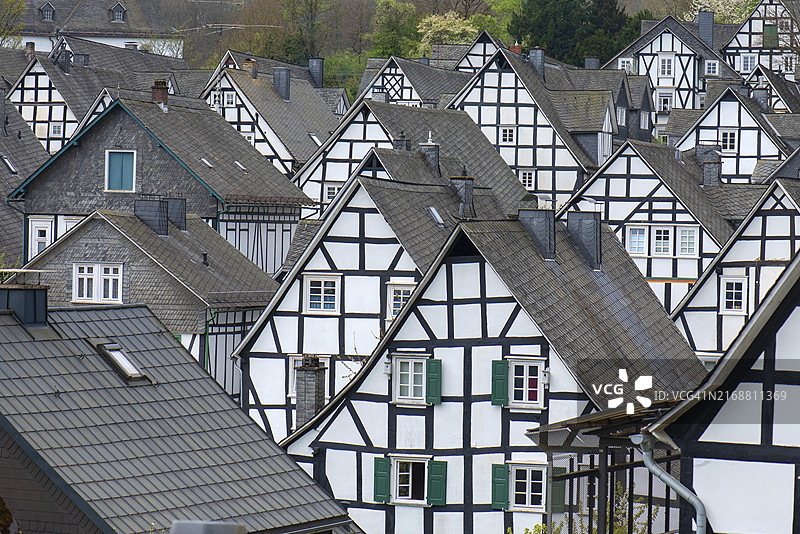 德国北莱茵-威斯特法伦弗罗伊登贝格古镇全景，17世纪图片素材