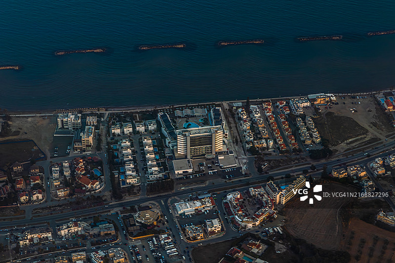 海滨城市景观鸟瞰图图片素材