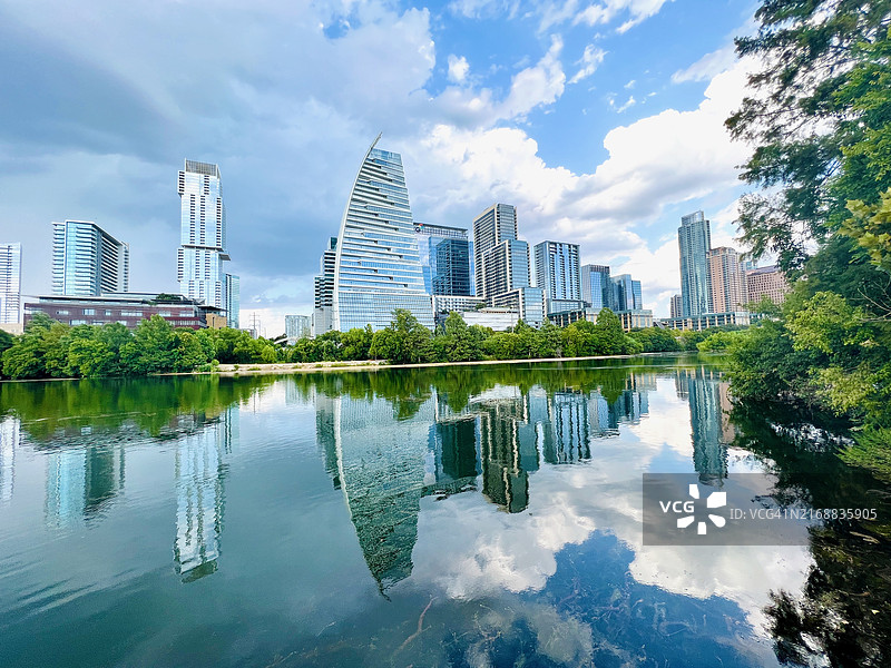 美国德克萨斯州奥斯汀市中心天际线图片素材