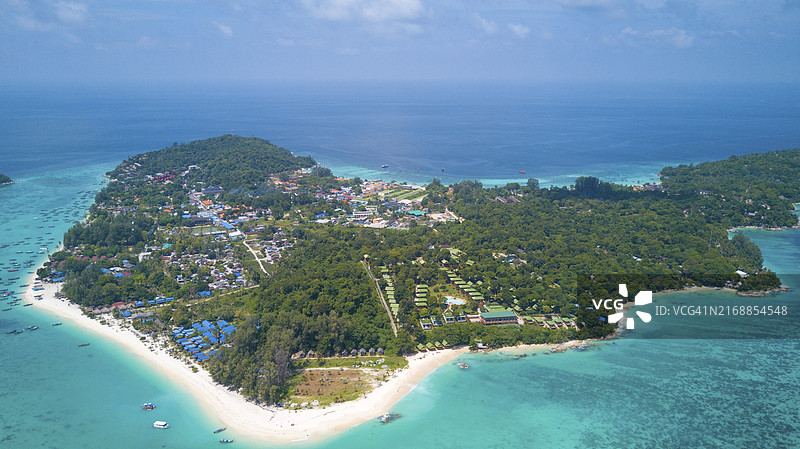 泰国丽贝岛及安达曼海高空概览图片素材