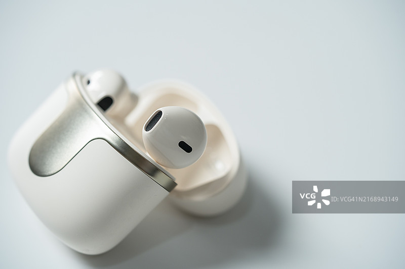 蓝牙耳机图片素材