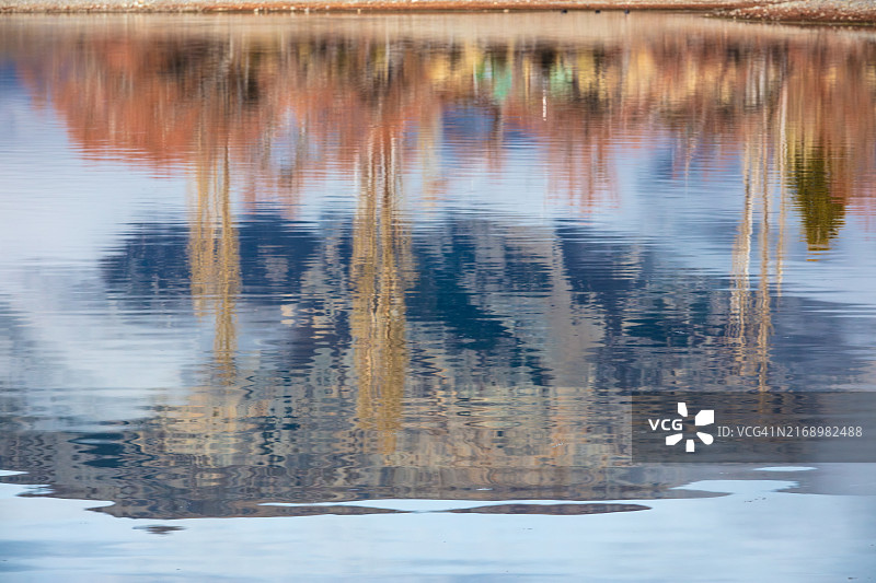 皮尔逊湖，克雷吉本森林公园图片素材