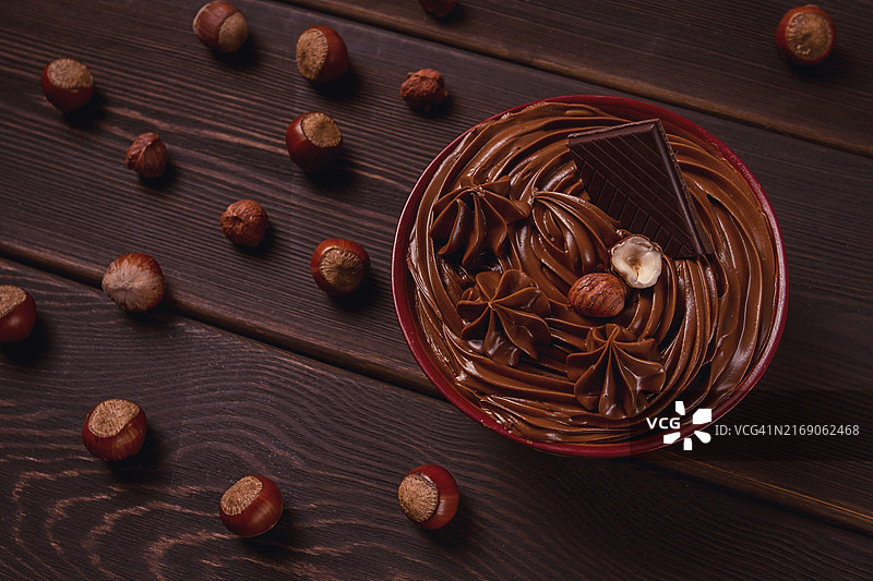 杯装巧克力坚果酱图片素材