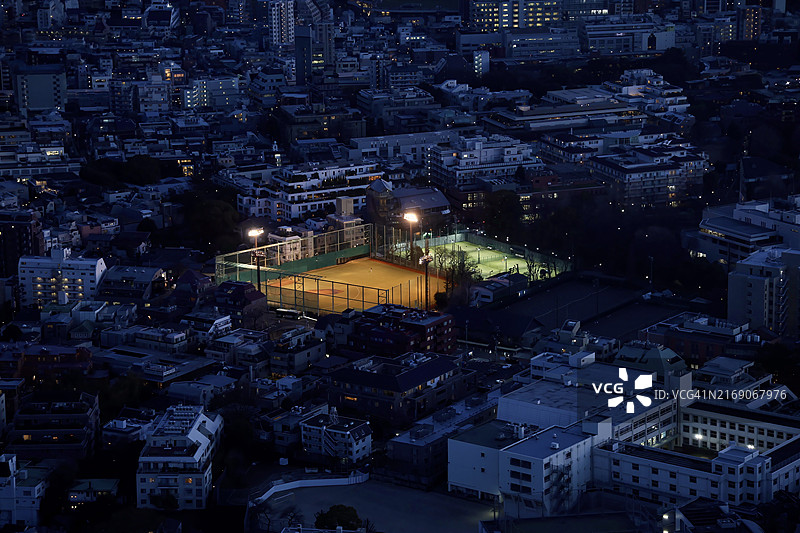 日本东京夜晚照明建筑物俯视图图片素材