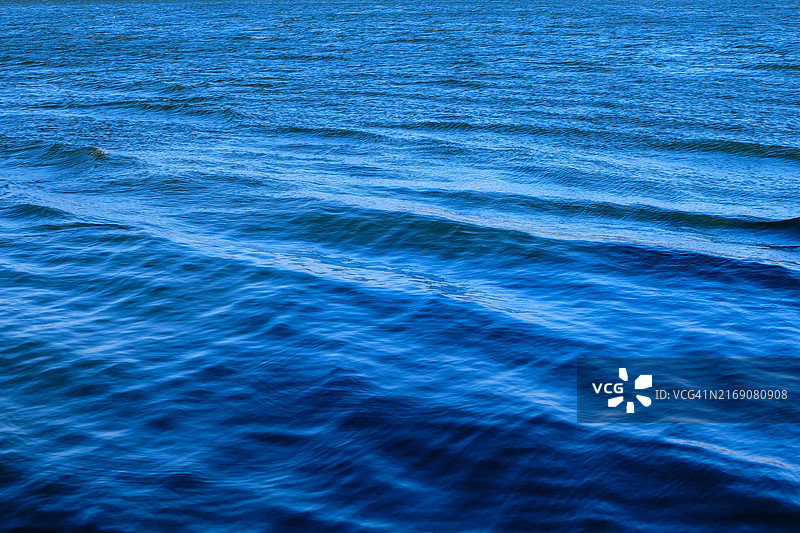 全画幅拍摄大海图片素材