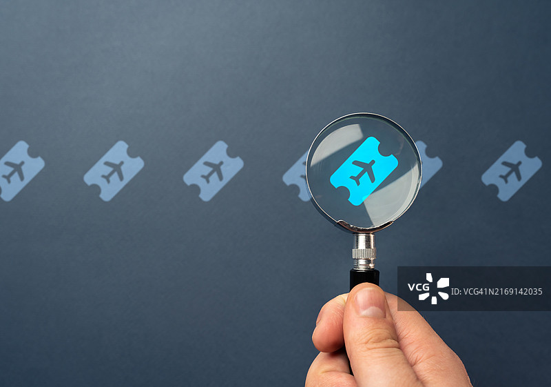 查找最佳机票预订航班，忠诚度计划和飞行里程，奖金度假和假日热门旅游目的地低成本航空公司民用航空图片素材