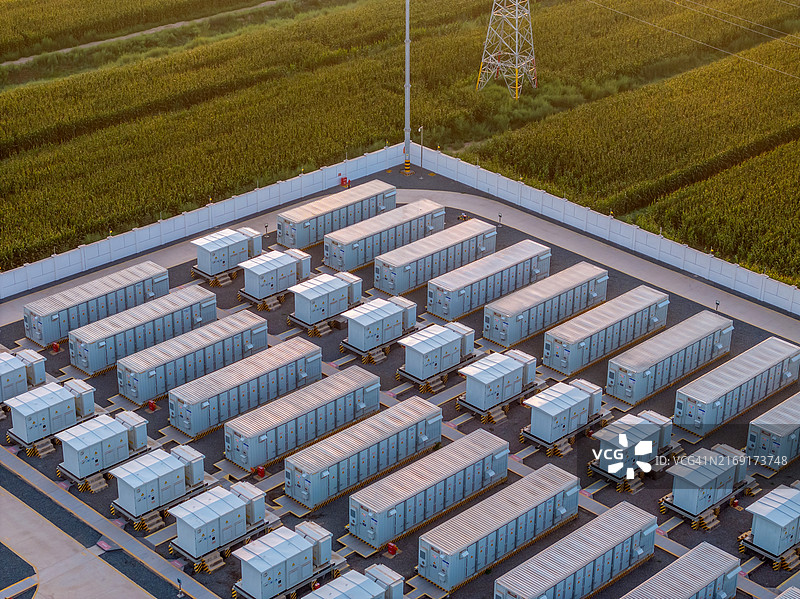 清晨的储能电站图片素材