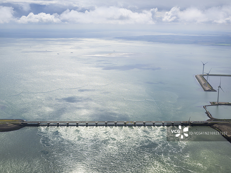 荷兰的海洋防洪堤图片素材