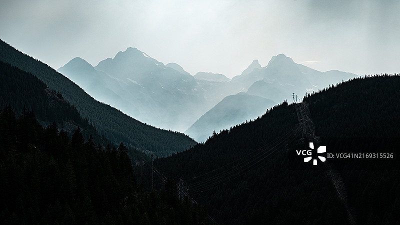 美国华盛顿州西雅图山脉剪影美景图片素材