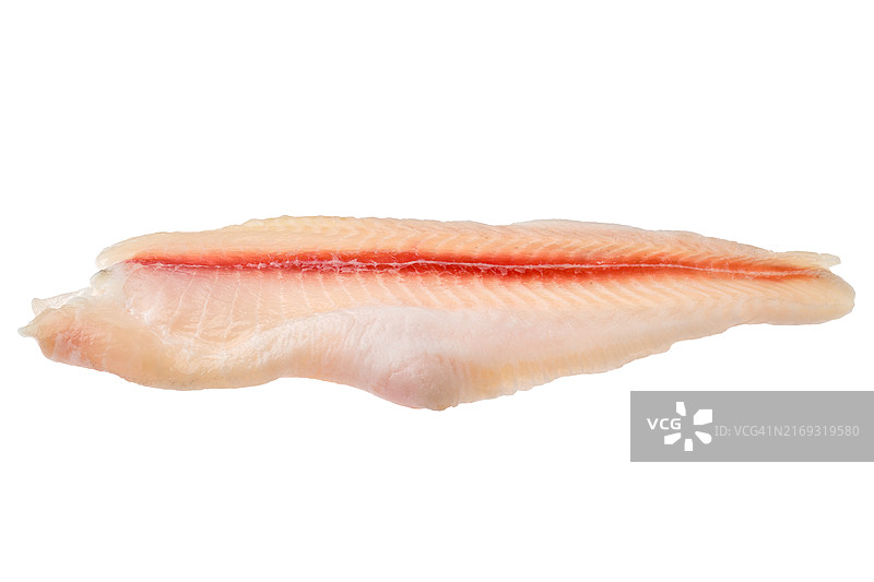白色背景上分离的新鲜生鲶鱼片图片素材