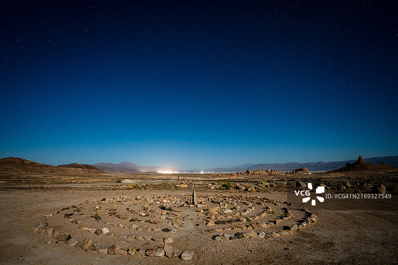 加利福尼亚州里奇克莱斯特的沙漠夜景图片素材