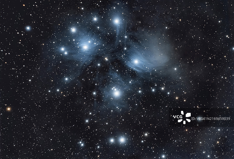 昴星团与反射星云图片素材