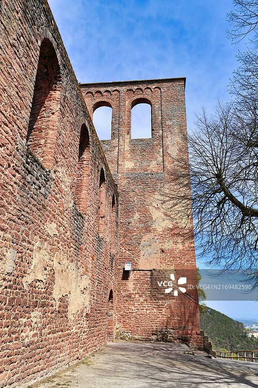 德国巴特迪尔克海姆市林堡修道院遗址的围墙图片素材