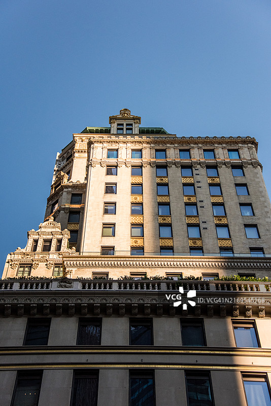 纽约市的皇冠大厦图片素材