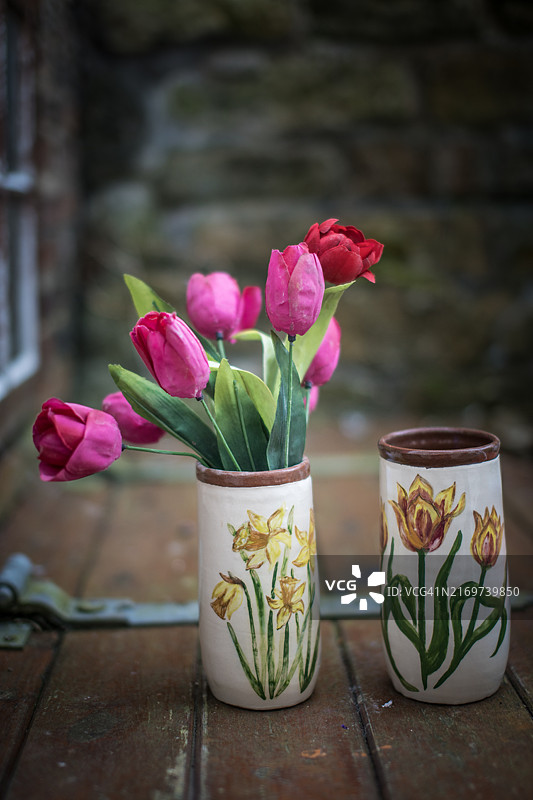 花瓶里的花朵图片素材