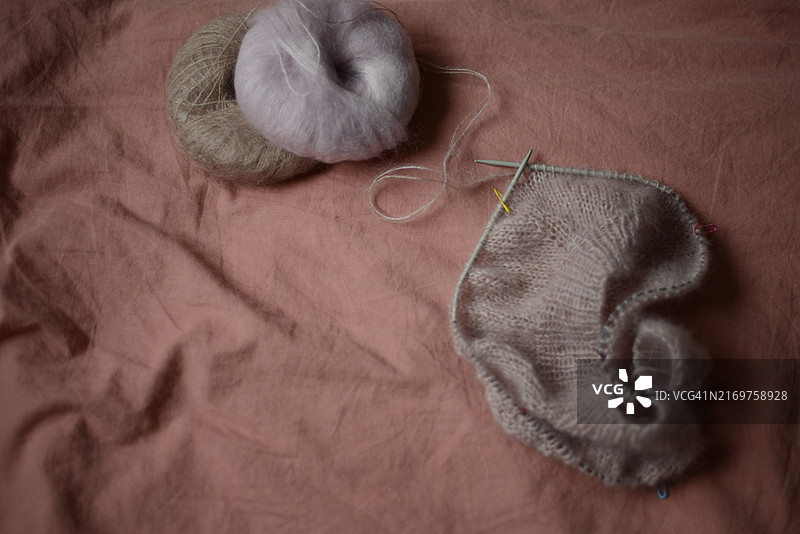 紫色针织品图片素材