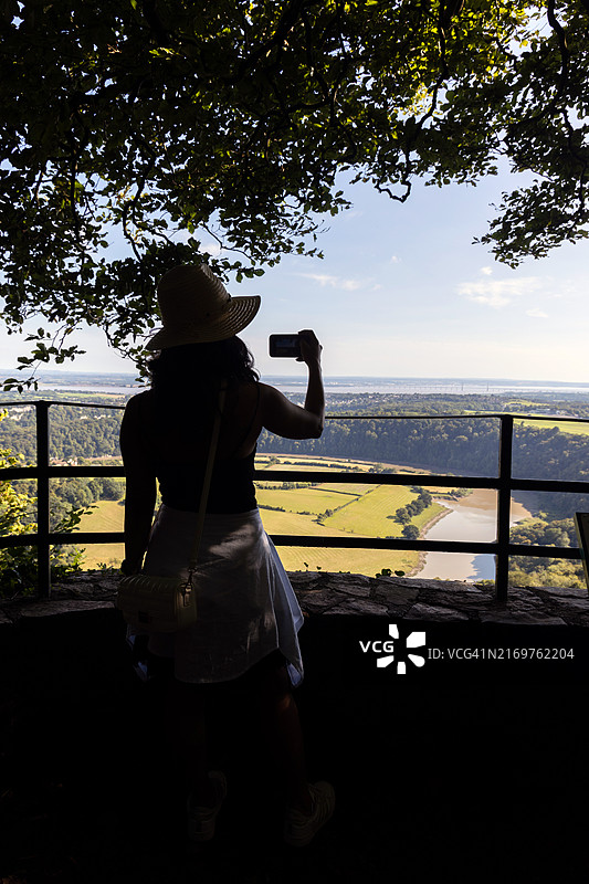 探索威尔士与英格兰边界的怀伊谷，英国，欧洲图片素材