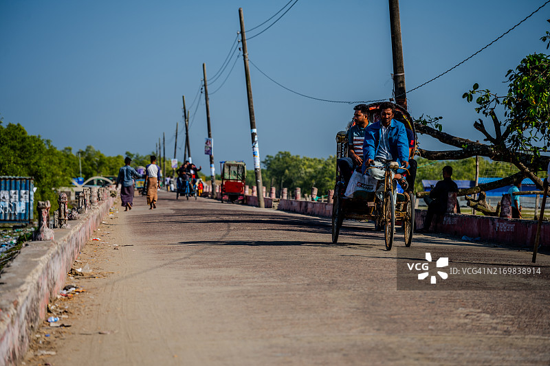 考克斯巴扎尔马赫什卡利岛阳光明媚的一天图片素材