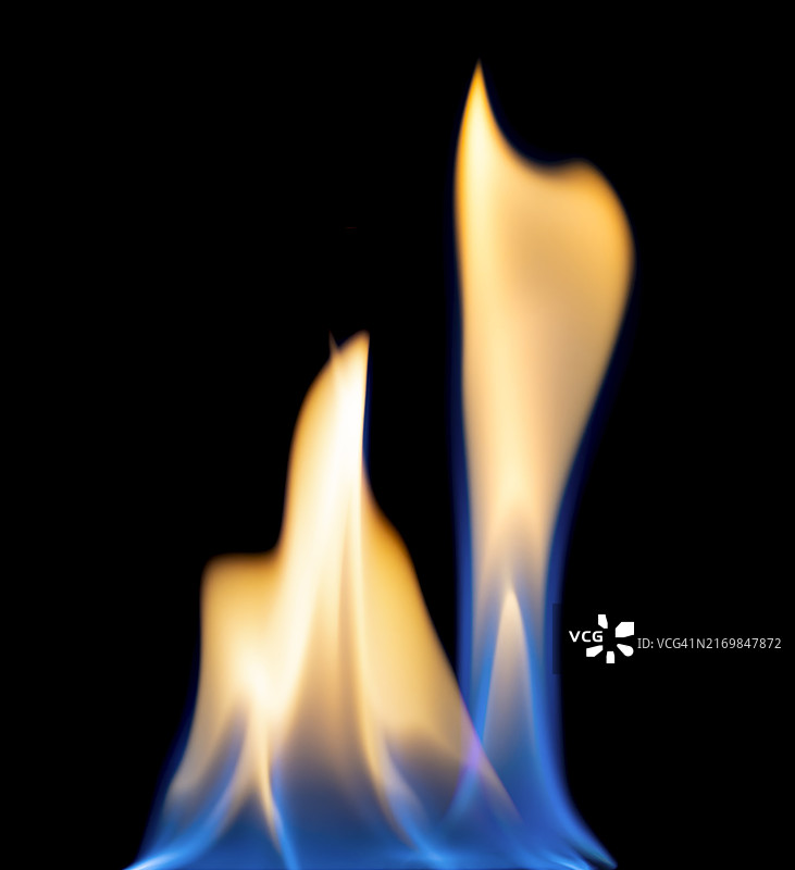 黑色背景上的火焰图片素材