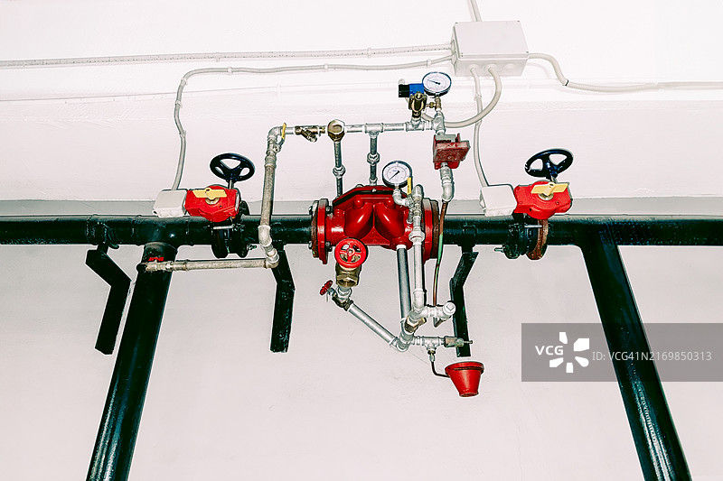 消防系统和管道、喷水灭火与火灾警报系统、喷水灭火控制系统图片素材