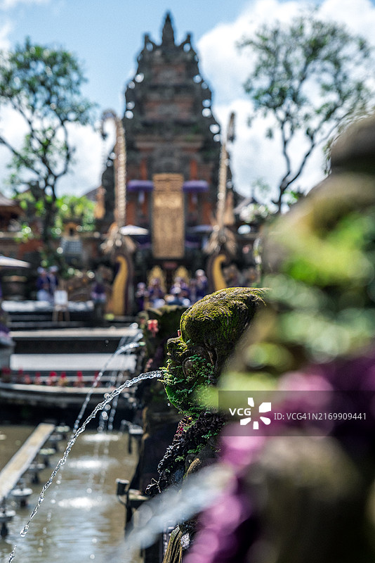 巴厘岛萨拉斯瓦蒂神庙细节图片素材