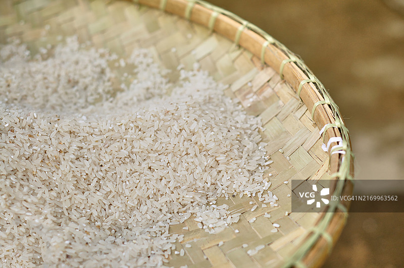 簸箕里的米饭图片素材