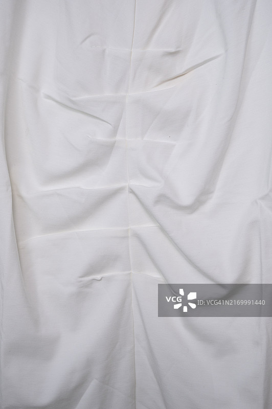 白色褶皱面料特写图片素材