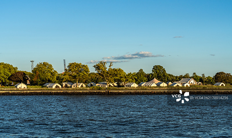 纽约州长岛上的豪华野营图片素材