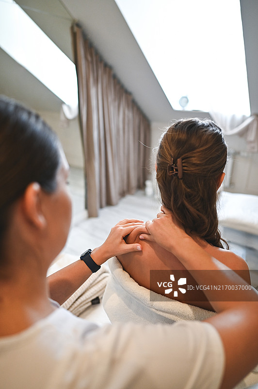 水疗中心的奢华护理图片素材