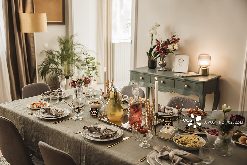 家庭晚宴派对图片素材
