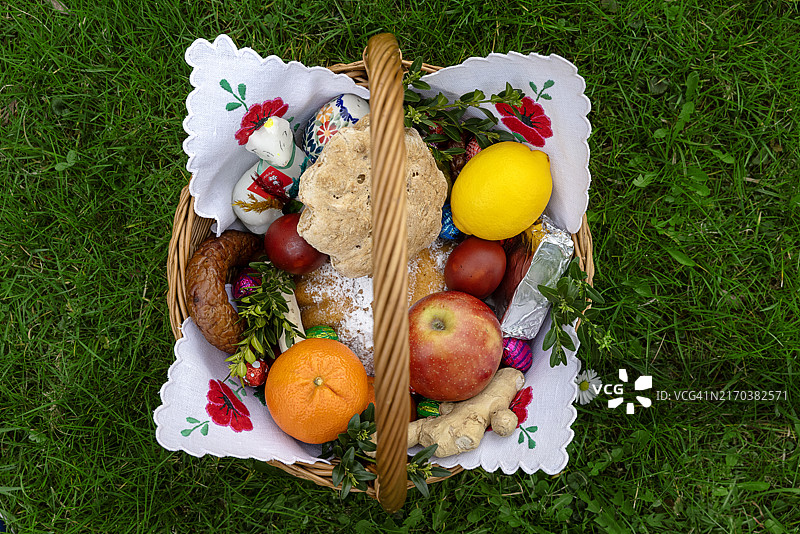 波兰传统复活节篮子图片素材