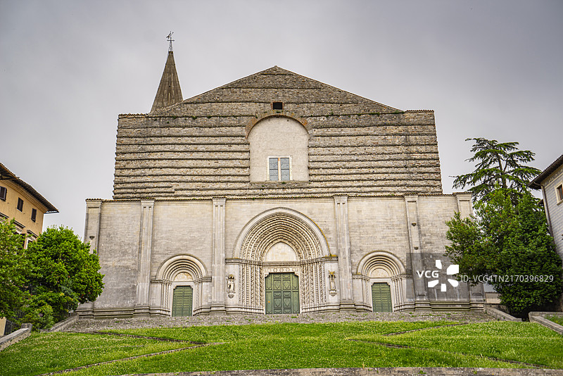 翁布里亚托迪的圣福尔图纳托教堂图片素材