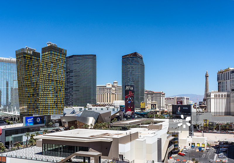 阳光下的拉斯维加斯中心地带图片素材