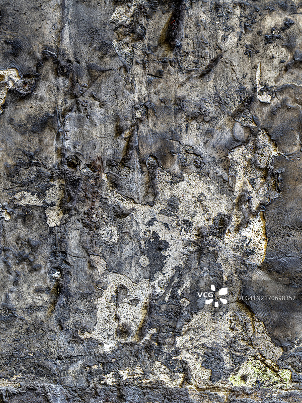 带有湿渍、灰尘和蜘蛛网的内墙纹理图片素材