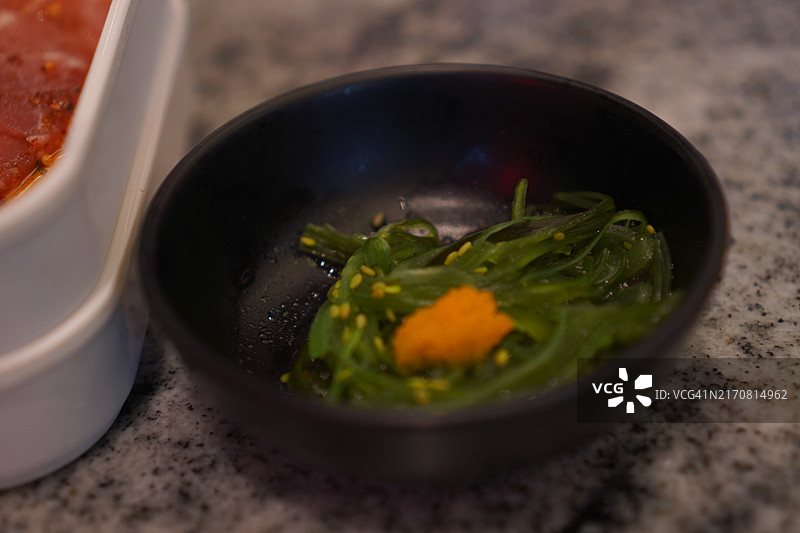 日式香辣海藻沙拉图片素材