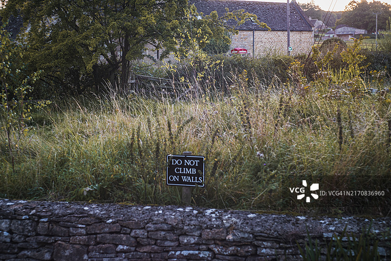 科茨沃尔德的下斯劳特村庄图片素材
